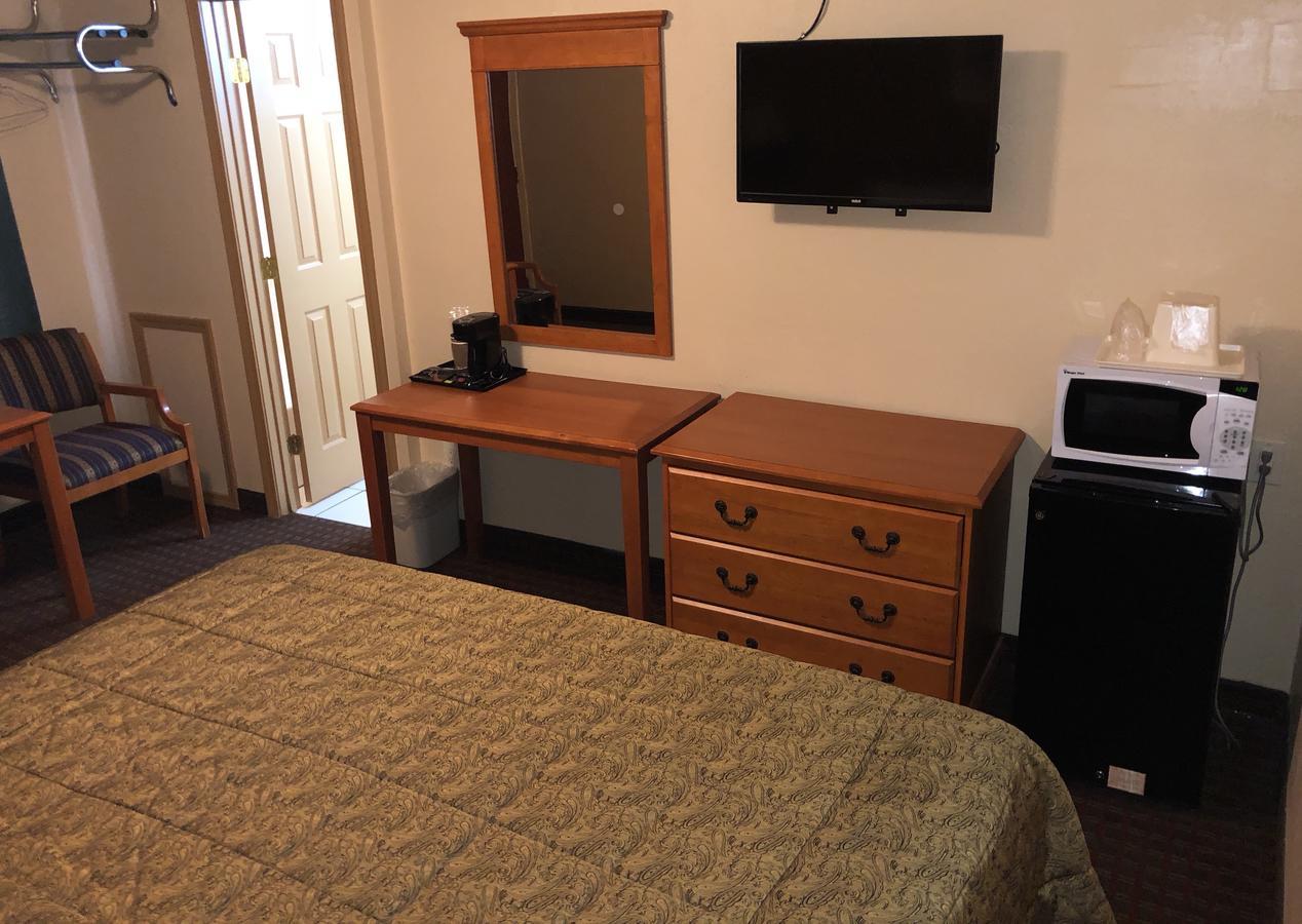 Deluxe Inn Lawton Extérieur photo