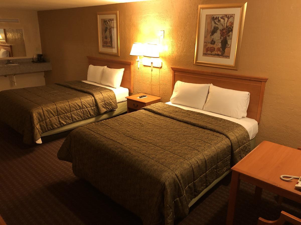 Deluxe Inn Lawton Extérieur photo